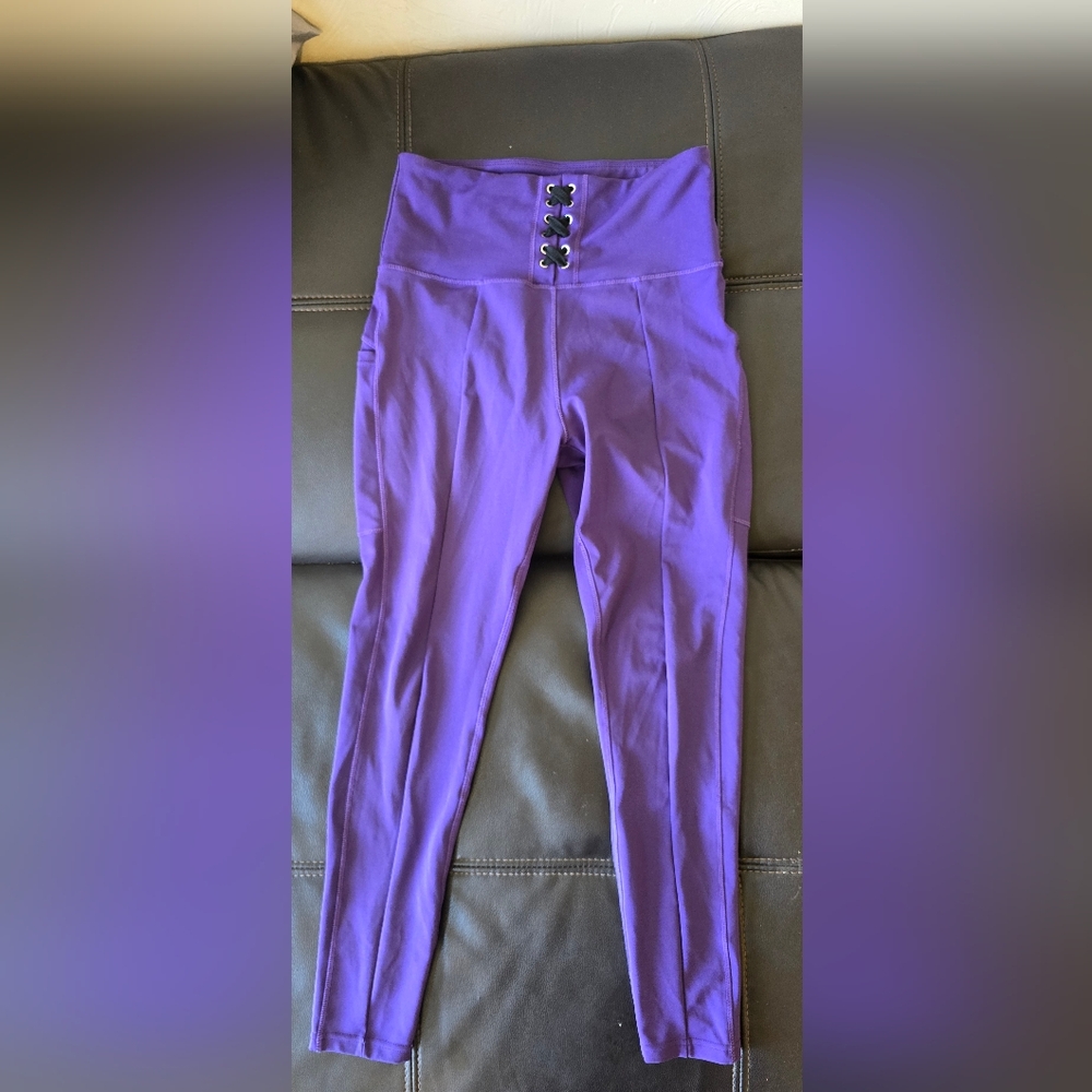 Pop-Fit Purple High-Waist  Leggings with Lace-Up Front